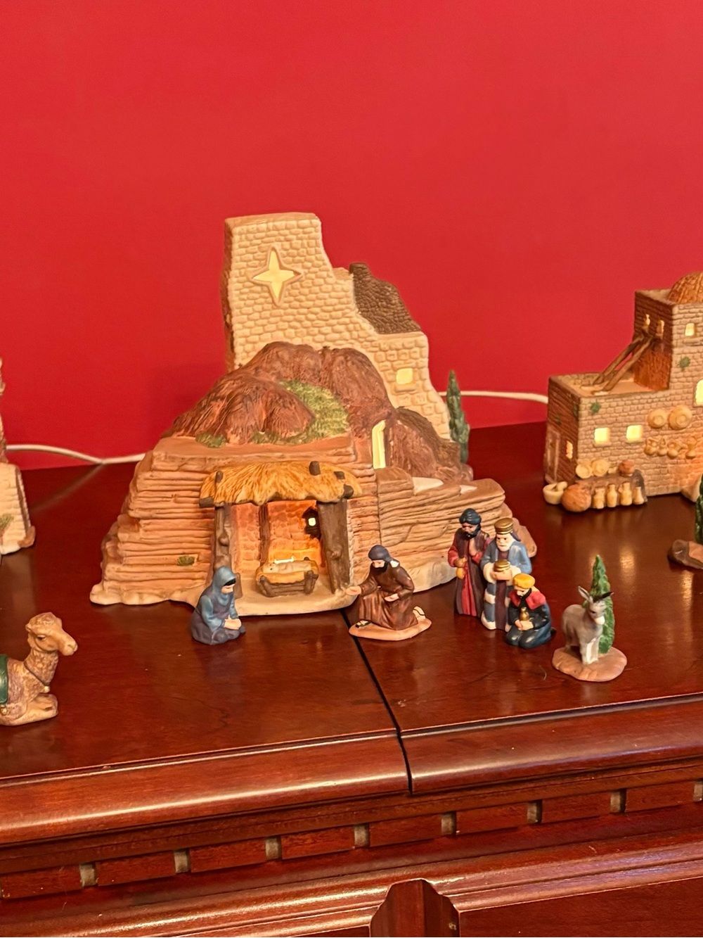 Department 56 Heritage Village “Little Town Of Bethlehem “ Series Set - Picture 11 of 14